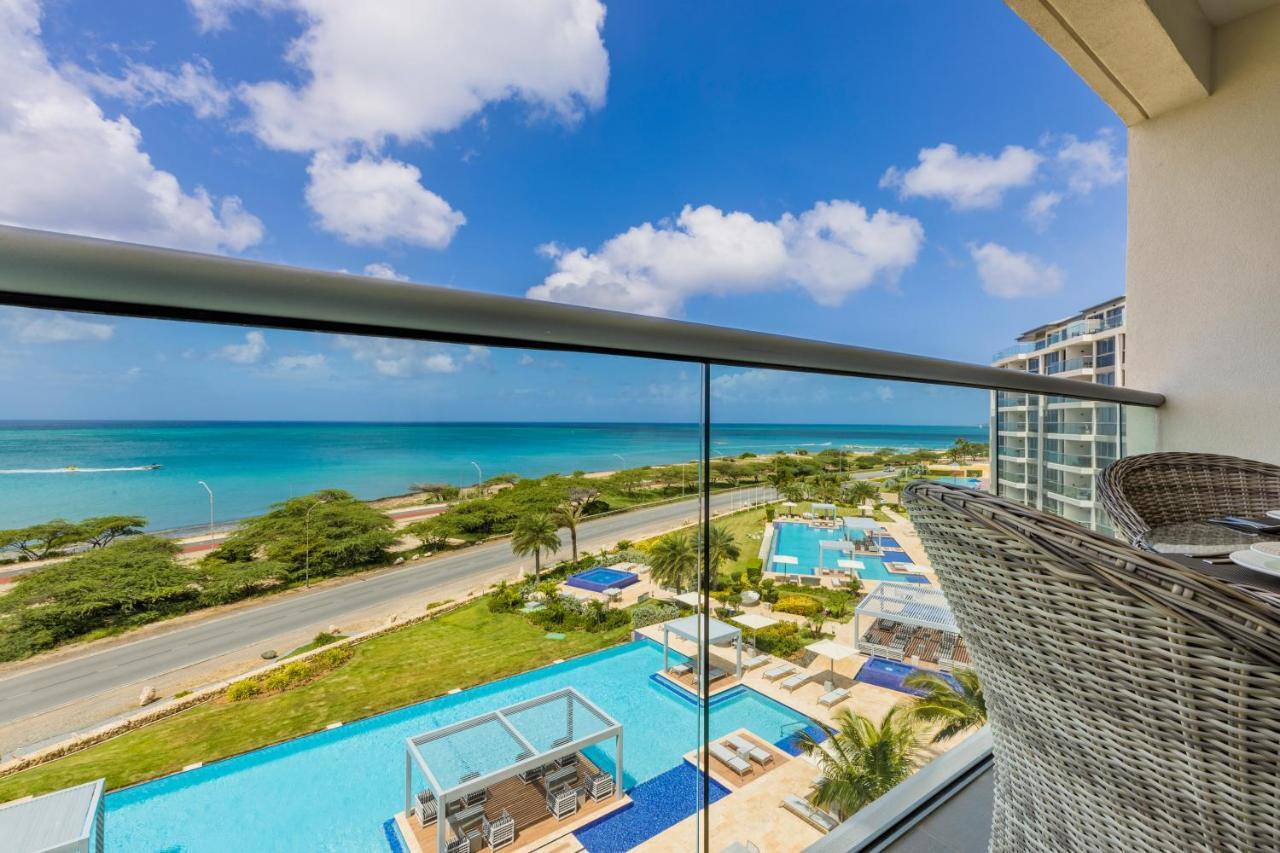 Azure Beach Residences Palm Beach Luaran gambar