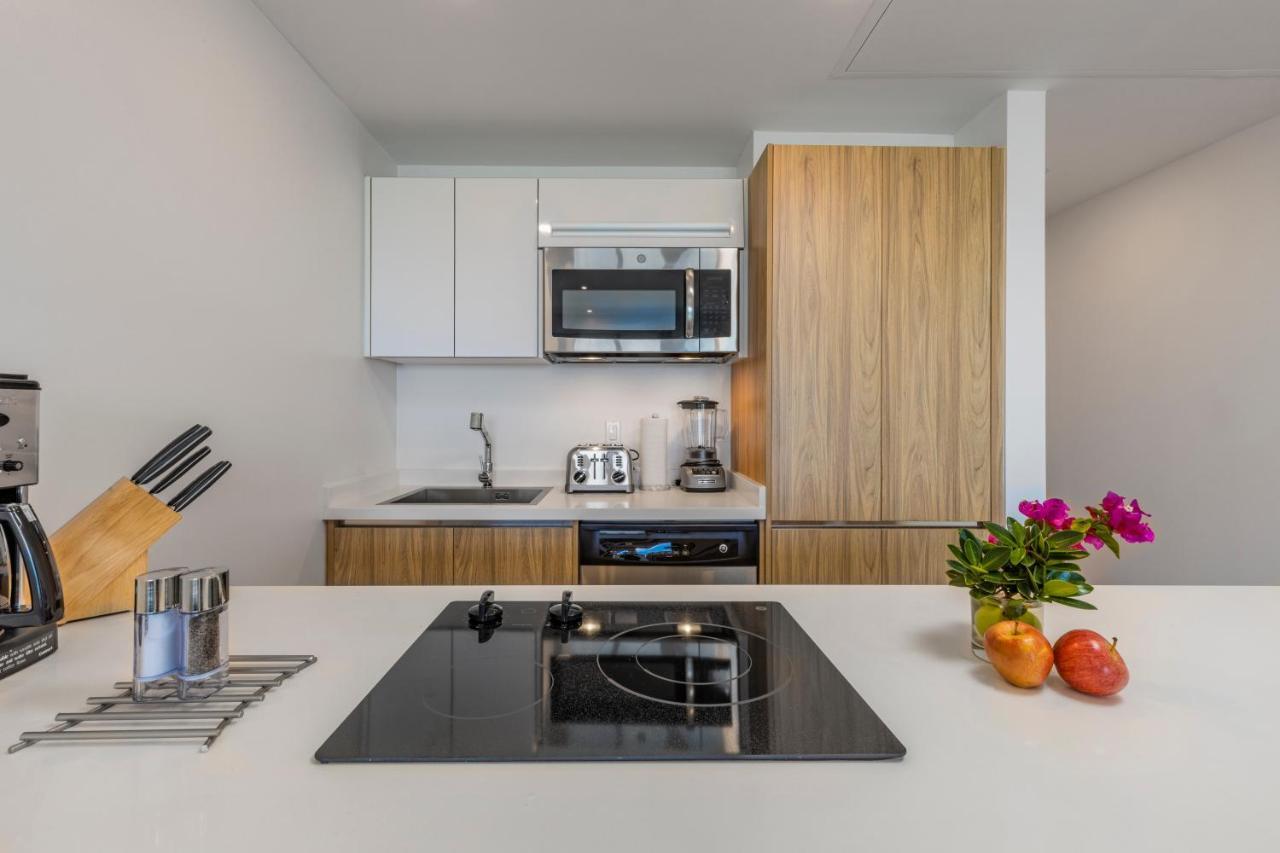 Azure Beach Residences Palm Beach Luaran gambar