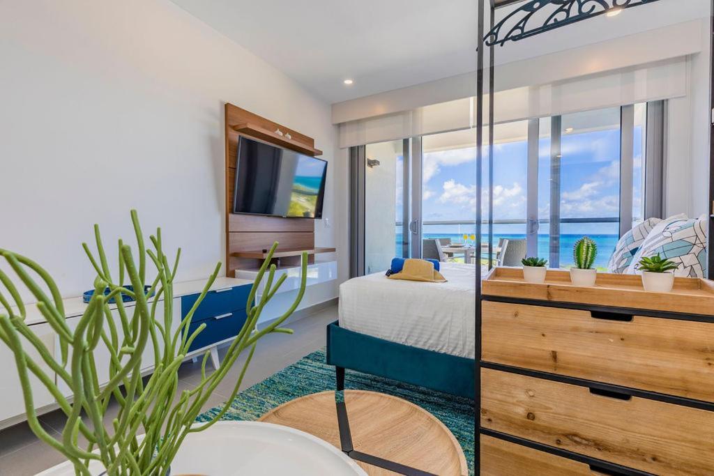 Azure Beach Residences Palm Beach Luaran gambar
